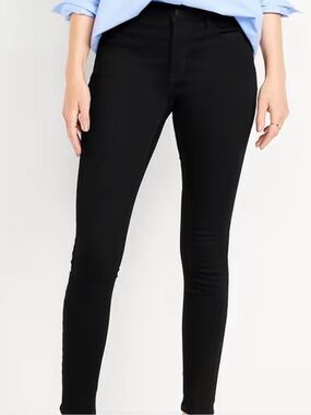 Old Navy Rockstar Super Skinny High Rise Distressed Jeans (Size 8)